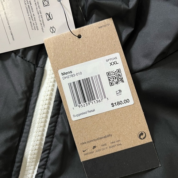 Men's Nike Therma-FIT Legacy Reversible Hooded Jacket - Picture 15 of 15